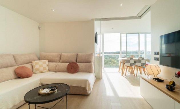 Sale - Apartment -
Guardamar del Segura - Puerto Deportivo