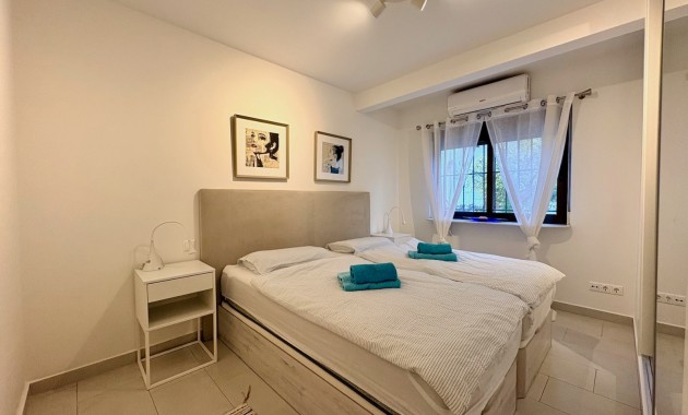 Resale - Adosado -
Orihuela Costa - Cabo Roig