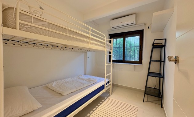 Resale - Adosado -
Orihuela Costa - Cabo Roig