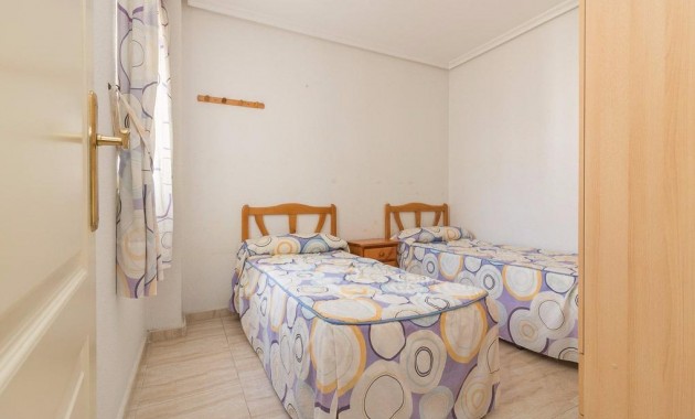 Resale - Wohnung -
Torrevieja - Centro