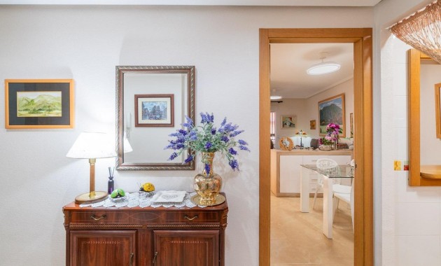 Venta - Apartamento -
Torrevieja - Centro