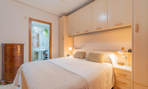 Venta - Apartamento -
Torrevieja - Centro