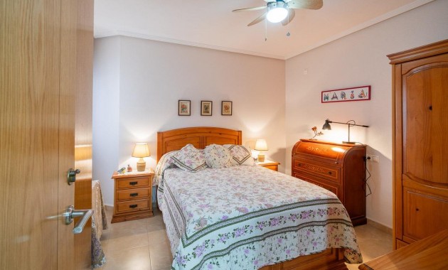 Venta - Apartamento -
Torrevieja - Centro