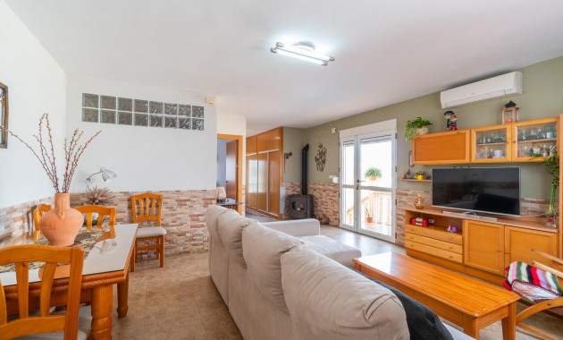 Venta - Terraced house -
Orihuela - Desamparados-Hurchillo-Torremendo