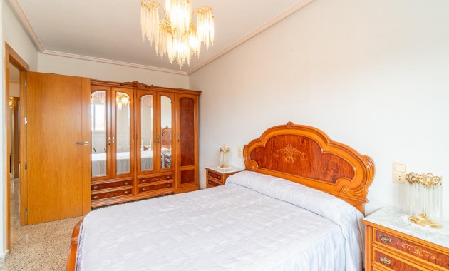 Venta - Terraced house -
Orihuela - Desamparados-Hurchillo-Torremendo