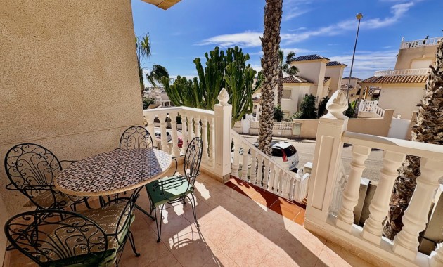 Venta - Chalet -
Orihuela Costa - Las Filipinas