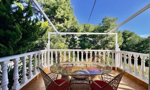 Venta - Chalet -
Orihuela Costa - Las Filipinas