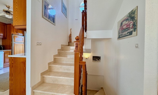 Venta - Chalet -
Orihuela Costa - Las Filipinas