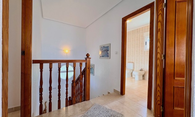 Venta - Chalet -
Orihuela Costa - Las Filipinas