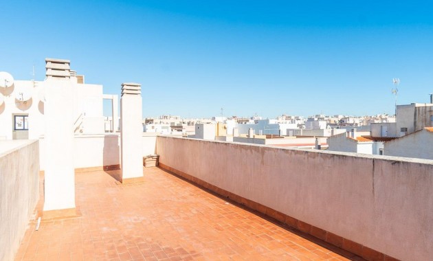 Sale - Penthouse -
Torrevieja - Centro