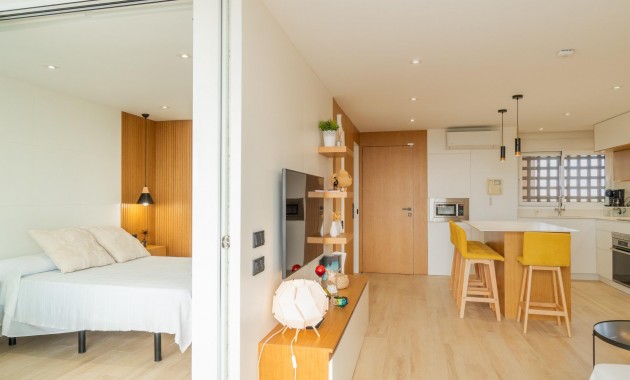 Resale - Wohnung -
Guardamar del Segura - Puerto Deportivo