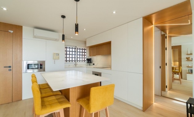 Resale - Wohnung -
Guardamar del Segura - Puerto Deportivo