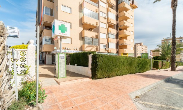 Long time Rental - Commercial Unit -
Orihuela Costa - La Zenia