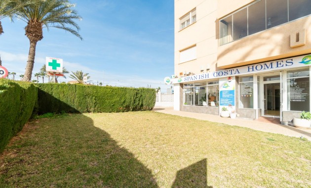 Long time Rental - Commercial Unit -
Orihuela Costa - La Zenia