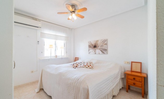 Sale - Terraced house -
Orihuela Costa - Playa Flamenca