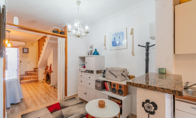 Sale - Terraced house -
Torrevieja - Los Balcones - Los Altos del Edén