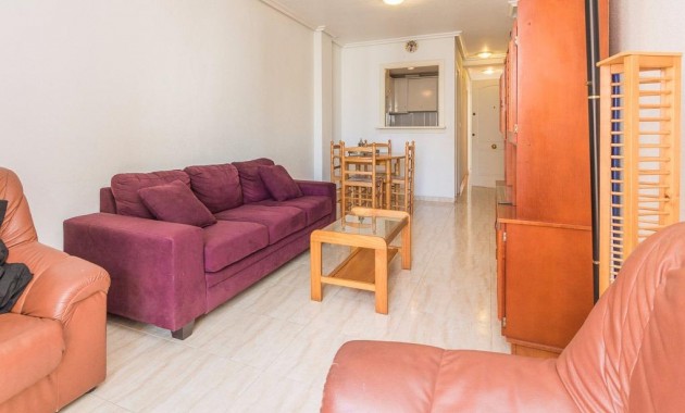 Resale - Wohnung -
Torrevieja - Centro