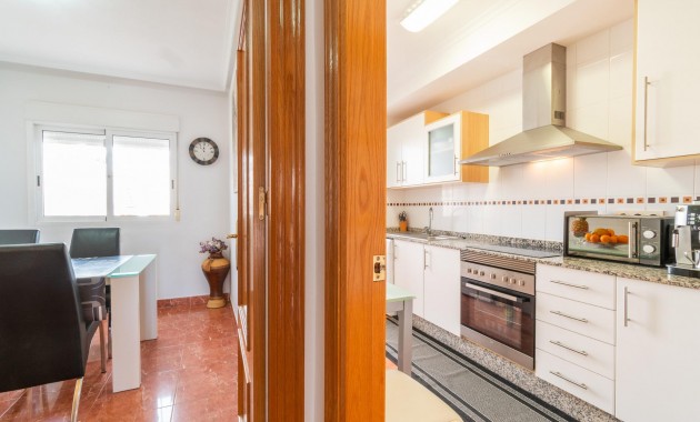 Resale - Terraced house -
Orihuela Costa - Villamartin