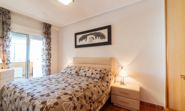 Resale - Terraced house -
Orihuela Costa - Villamartin