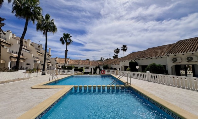 Venta - Adosado -
Orihuela Costa - Cabo Roig