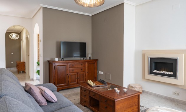 Venta - Villa -
Orihuela Costa - Playa Flamenca