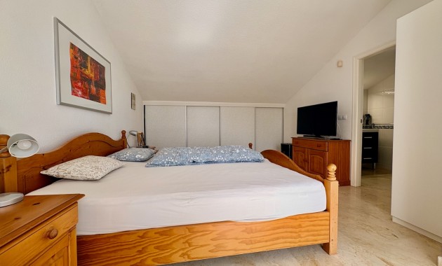 Resale - Einfamilienhaus -
Orihuela - Villamartin