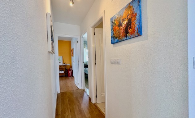 Resale - Einfamilienhaus -
Orihuela - Villamartin