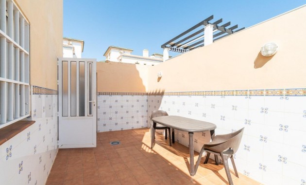 Venta - Villa -
Torrevieja - La Mata
