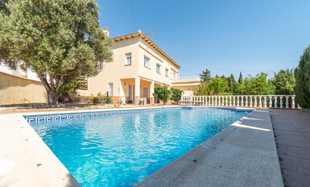 Venta - Villa -
Torrevieja - La Mata