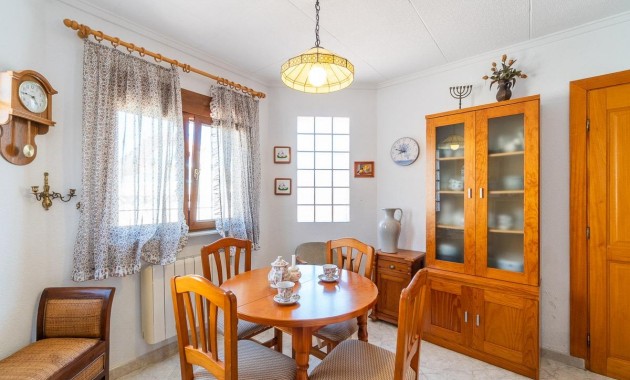 Sale - Villa -
San Fulgencio - La Marina