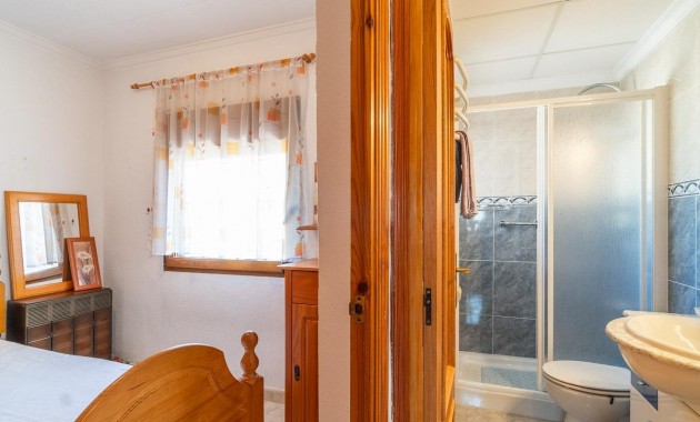 Sale - Villa -
San Fulgencio - La Marina