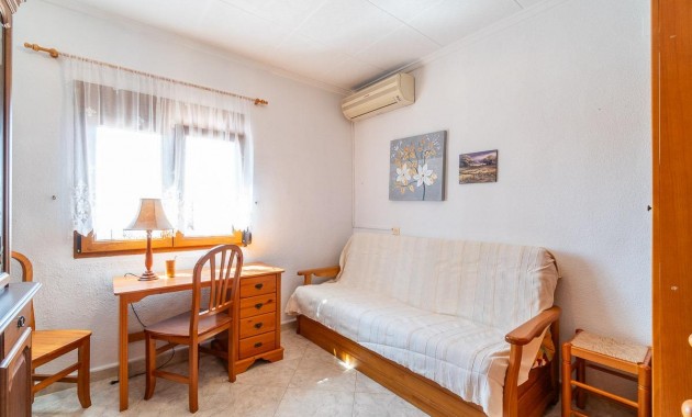 Sale - Villa -
San Fulgencio - La Marina