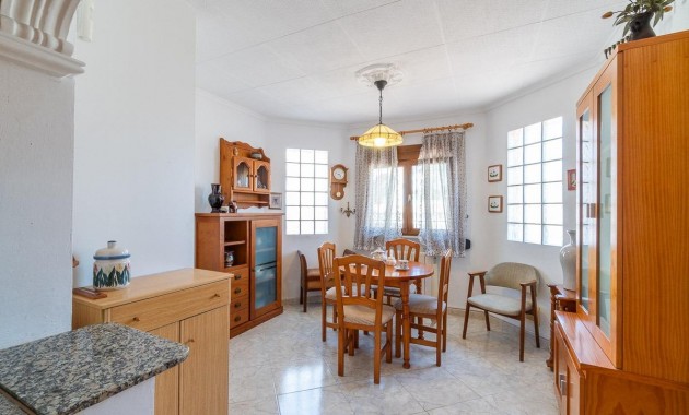 Sale - Villa -
San Fulgencio - La Marina