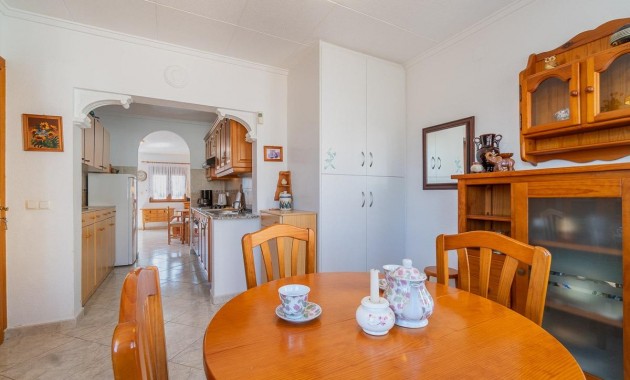Sale - Villa -
San Fulgencio - La Marina