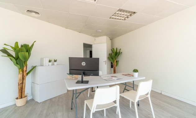 Alquiler a largo plazo - Commercial Unit -
Orihuela Costa - Playa Flamenca