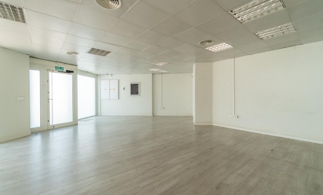 Alquiler a largo plazo - Commercial Unit -
Orihuela Costa - Playa Flamenca