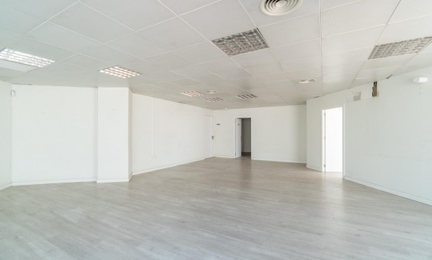 Alquiler a largo plazo - Commercial Unit -
Orihuela Costa - Playa Flamenca