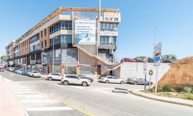 Alquiler a largo plazo - Commercial Unit -
Orihuela Costa - Playa Flamenca