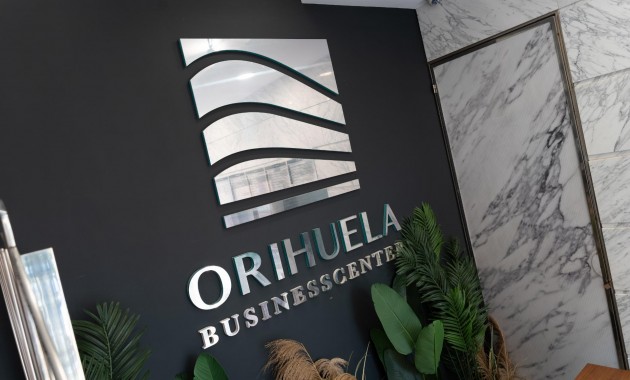 Alquiler a largo plazo - Commercial Unit -
Orihuela Costa - Playa Flamenca