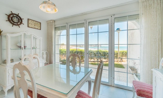 Venta - Terraced house -
Orihuela Costa - Playa Flamenca