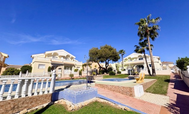 Resale - Adosado -
Rojales - Ciudad Quesada