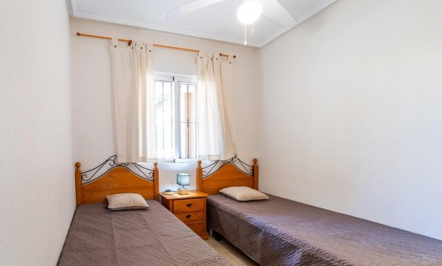 Venta - Bungalow -
Orihuela Costa - Villamartin