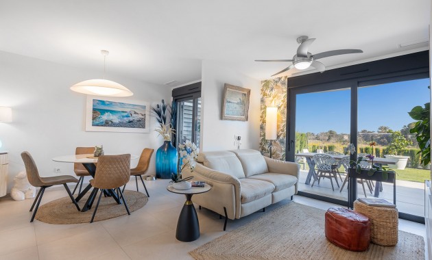 Sale - Apartment -
Torrevieja - Rocio del mar