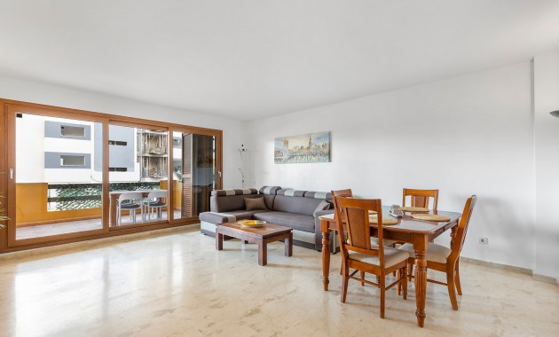 Sale - Apartment -
Torrevieja - Punta prima