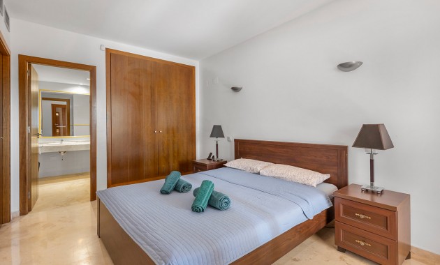 Sale - Apartment -
Torrevieja - Punta prima