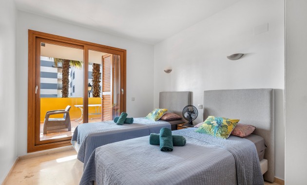 Sale - Apartment -
Torrevieja - Punta prima