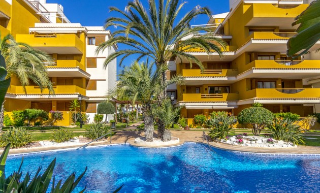 Sale - Apartment -
Torrevieja - Punta prima
