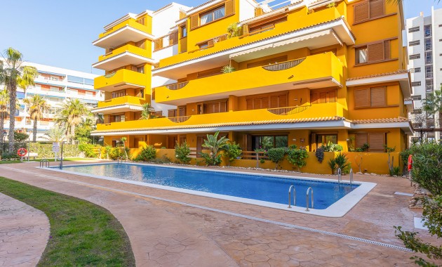 Sale - Apartment -
Torrevieja - Punta prima