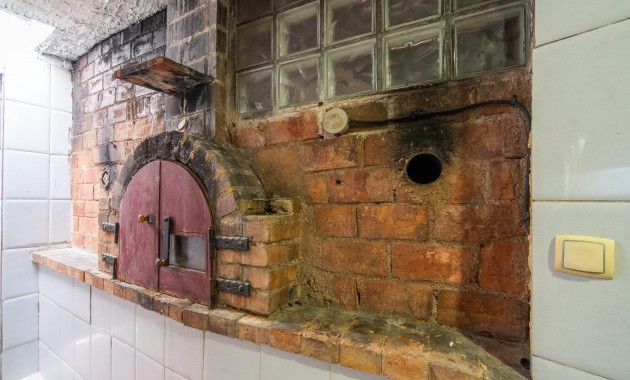 Resale - Villa -
Torrevieja - Los altos