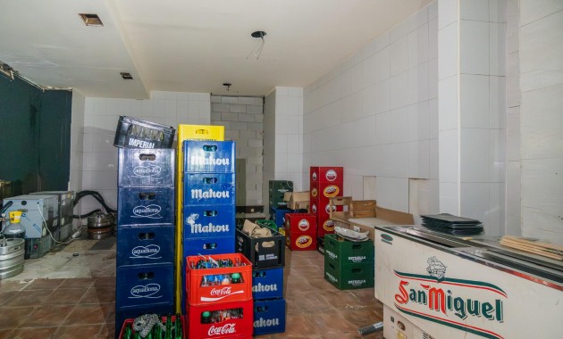 Alquiler a largo plazo - Commercial Unit -
San Fulgencio - URB. LA MARINA